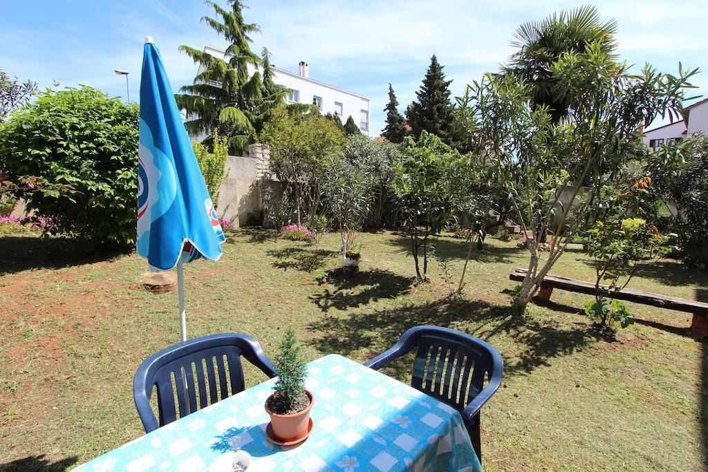 Apartments And Room Silvana Rovinj Exterior photo